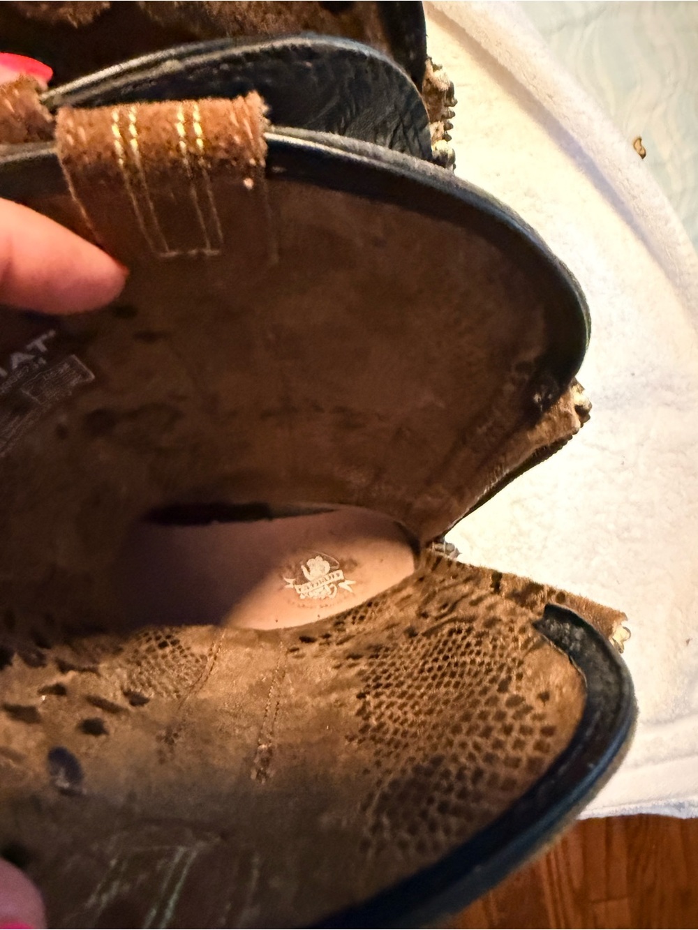Ariat Tan Suede & Embossed Brown Western pull on with zipper in back. - Picture 9 of 9